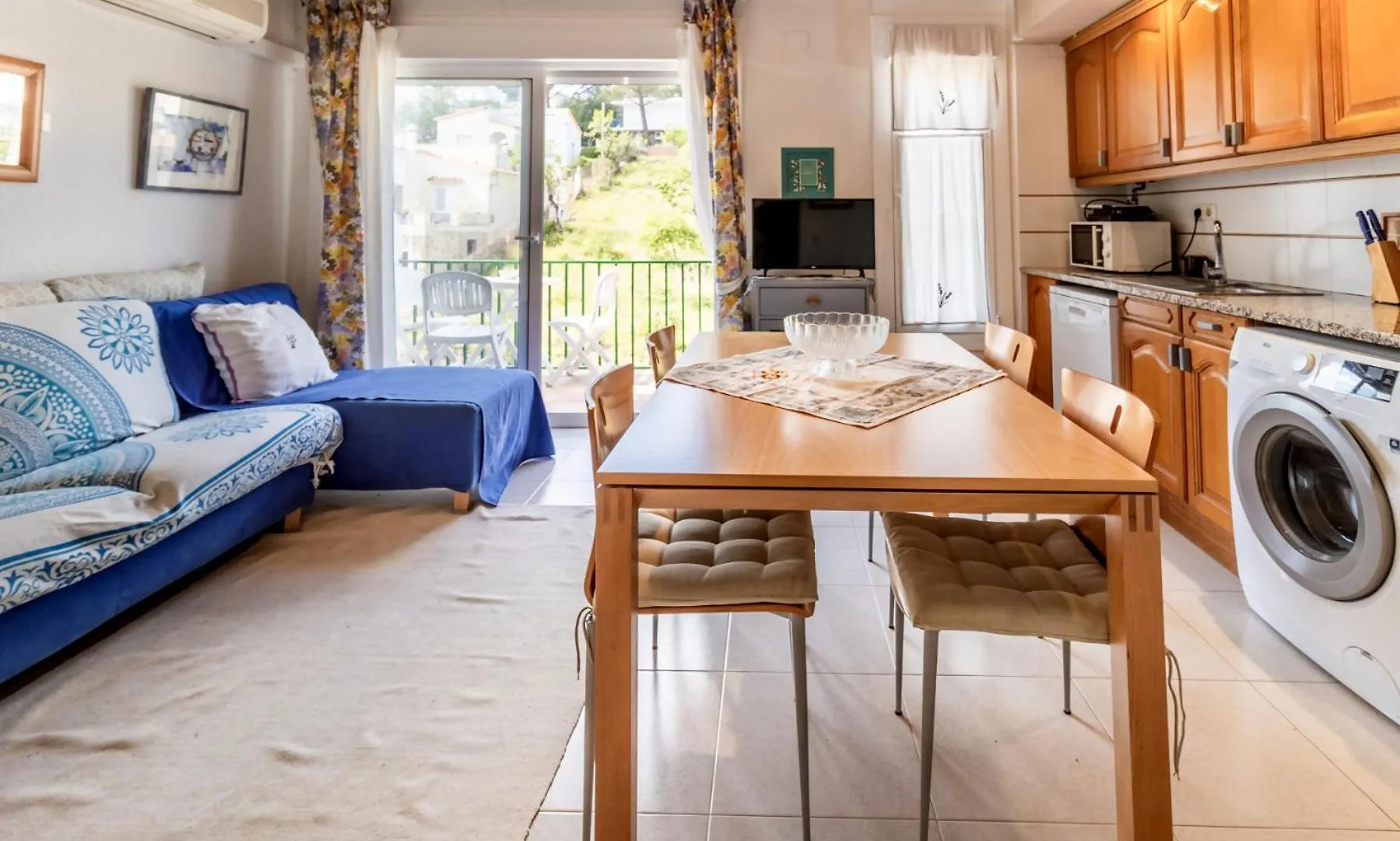 Port De Llanca 441 Atico Con Balconアパートメント